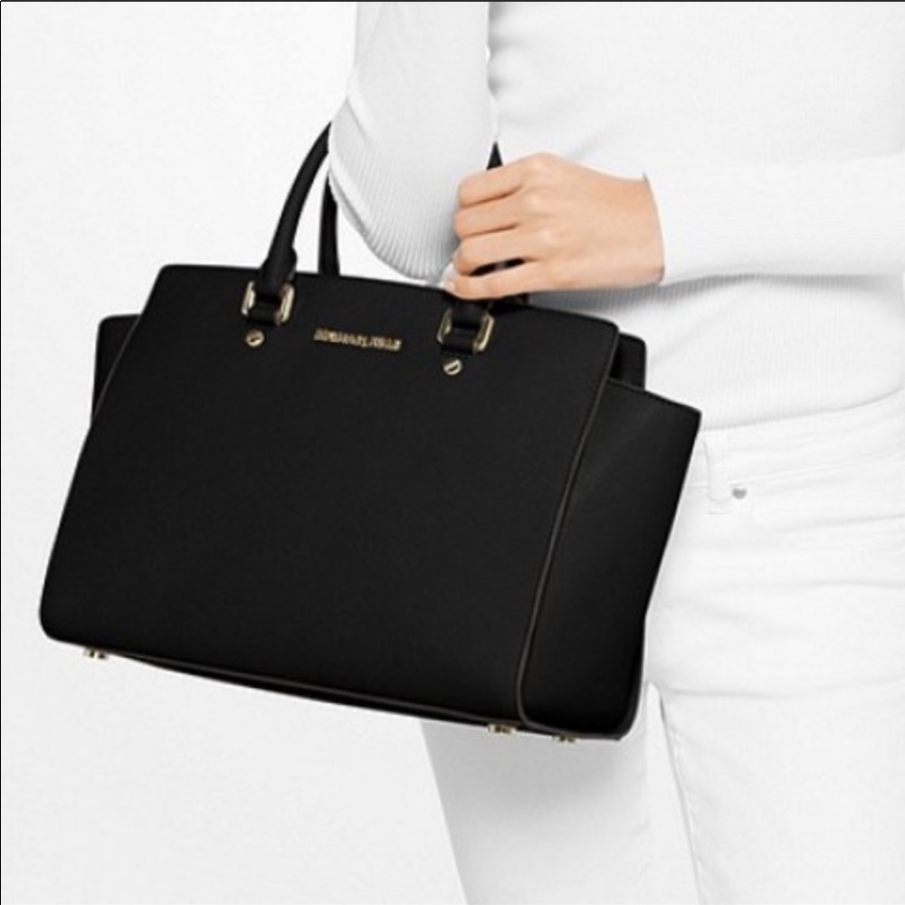 Large Michael Kors Selma